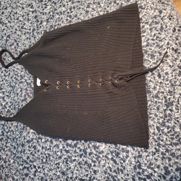 Black tank top - Picture 1 of 2